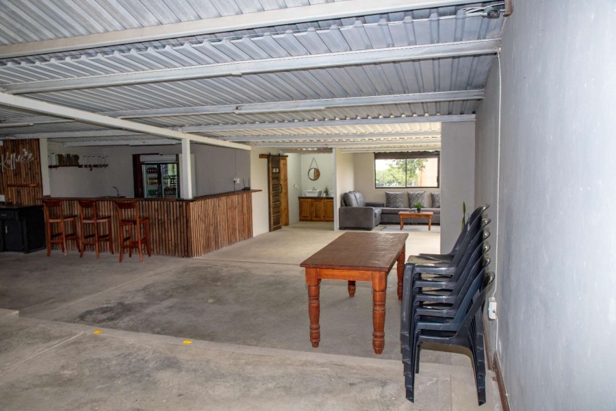 18 Bedroom Property for Sale in Heilbron Free State